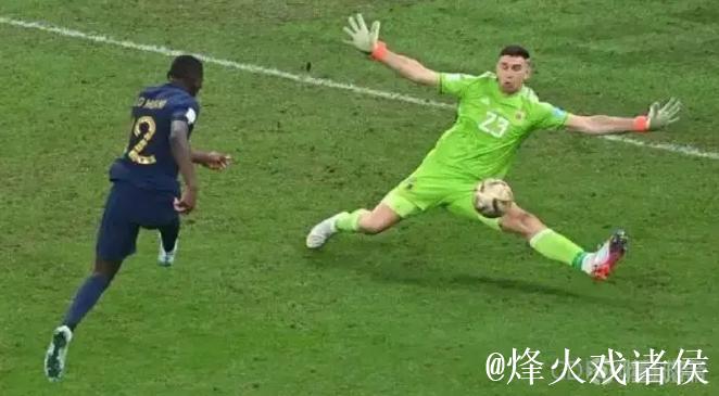 路易斯造上海德比首个帽子戏法 申花靠什么赢跑轰大战